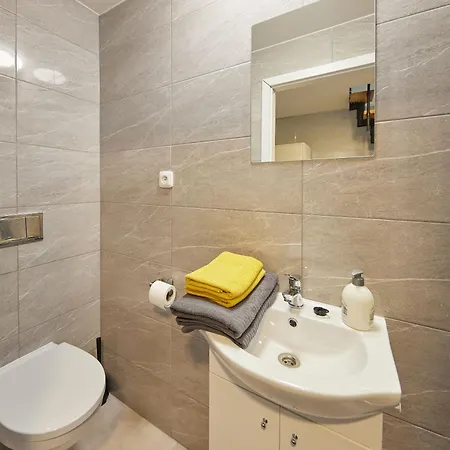 Block 96 Apartments Zlín Zewnętrze zdjęcie